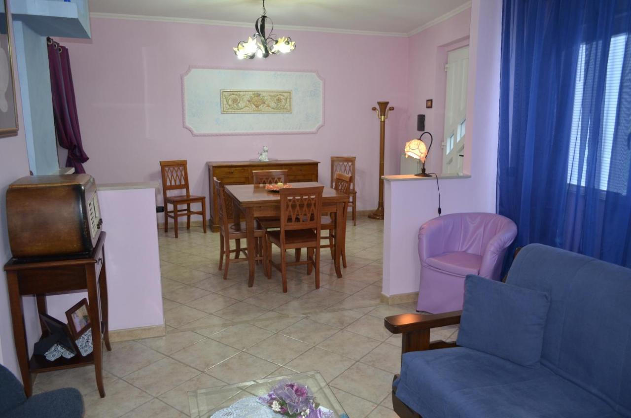 B&B Le Colonne Montefusco Ngoại thất bức ảnh