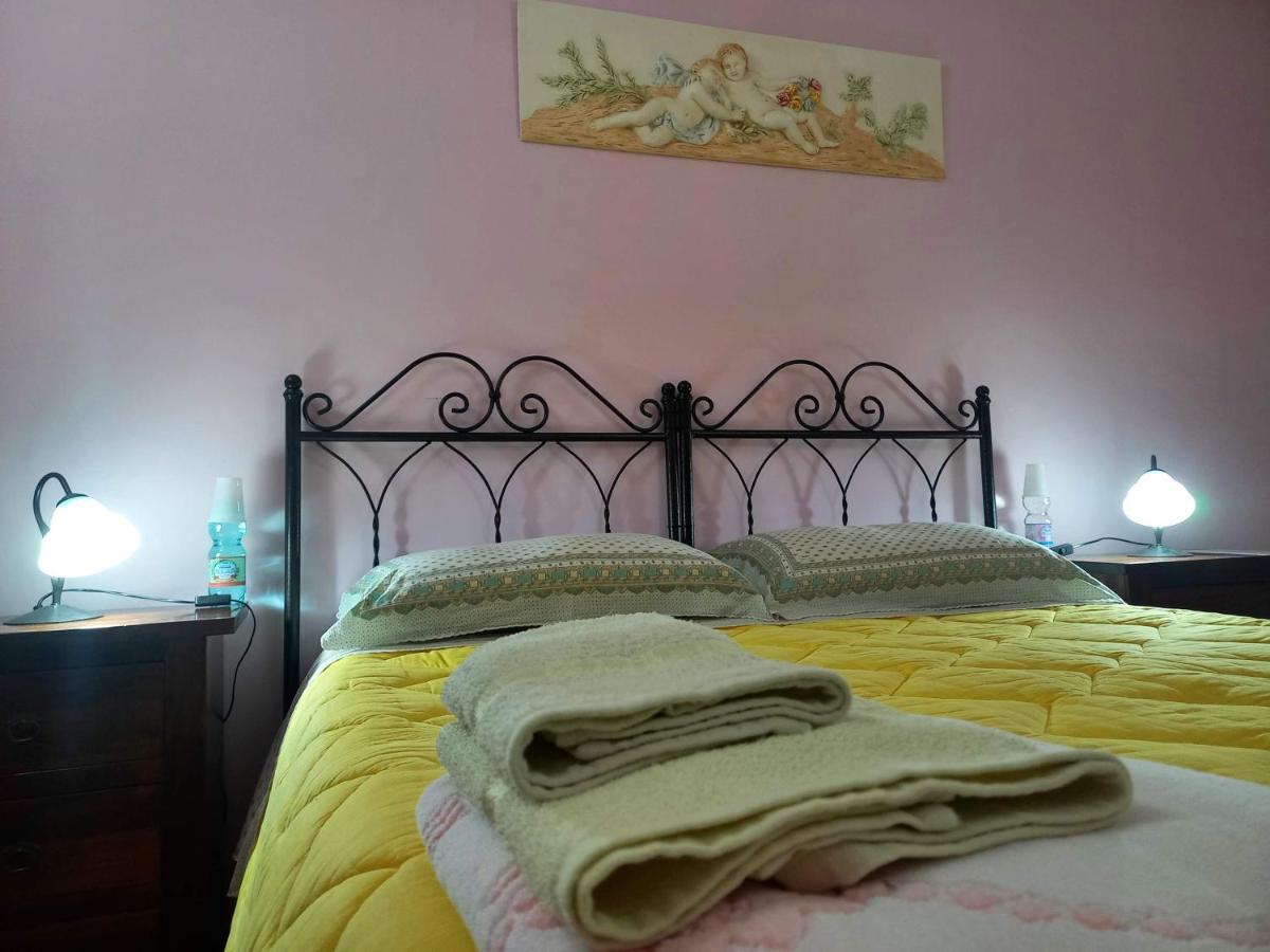 B&B Le Colonne Montefusco Ngoại thất bức ảnh