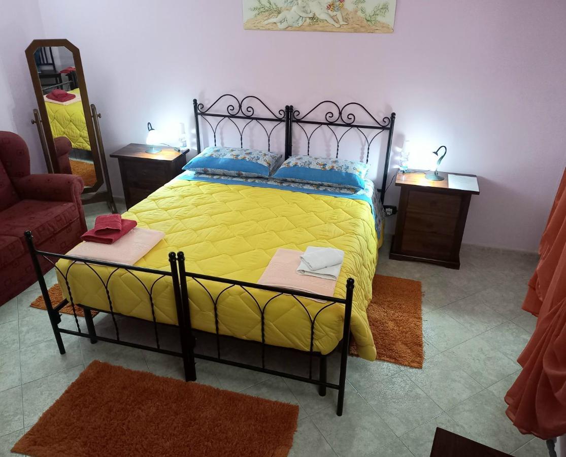 B&B Le Colonne Montefusco Ngoại thất bức ảnh