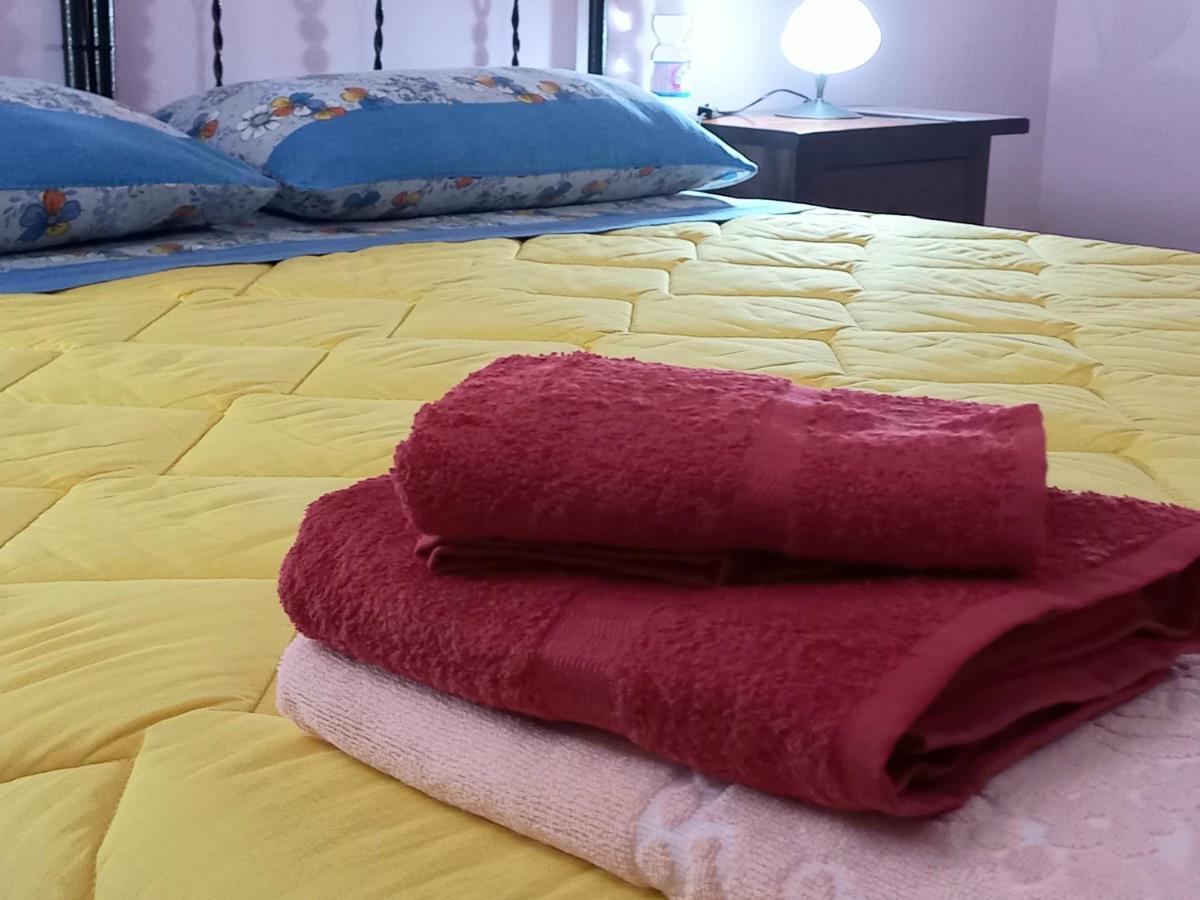 B&B Le Colonne Montefusco Ngoại thất bức ảnh