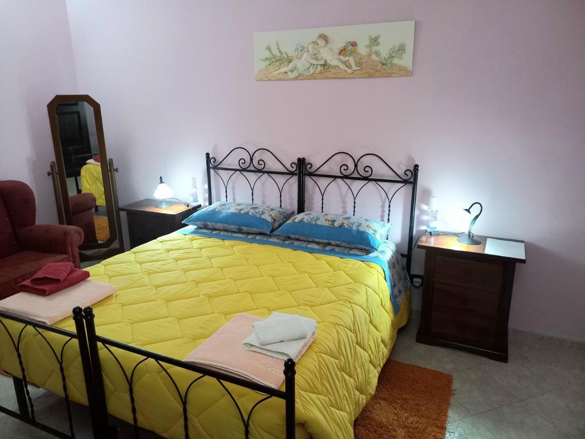 B&B Le Colonne Montefusco Ngoại thất bức ảnh
